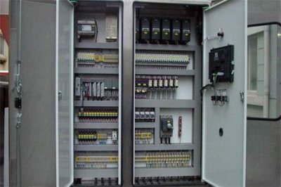 plc控制柜和变频控制柜在哪些方面有区别